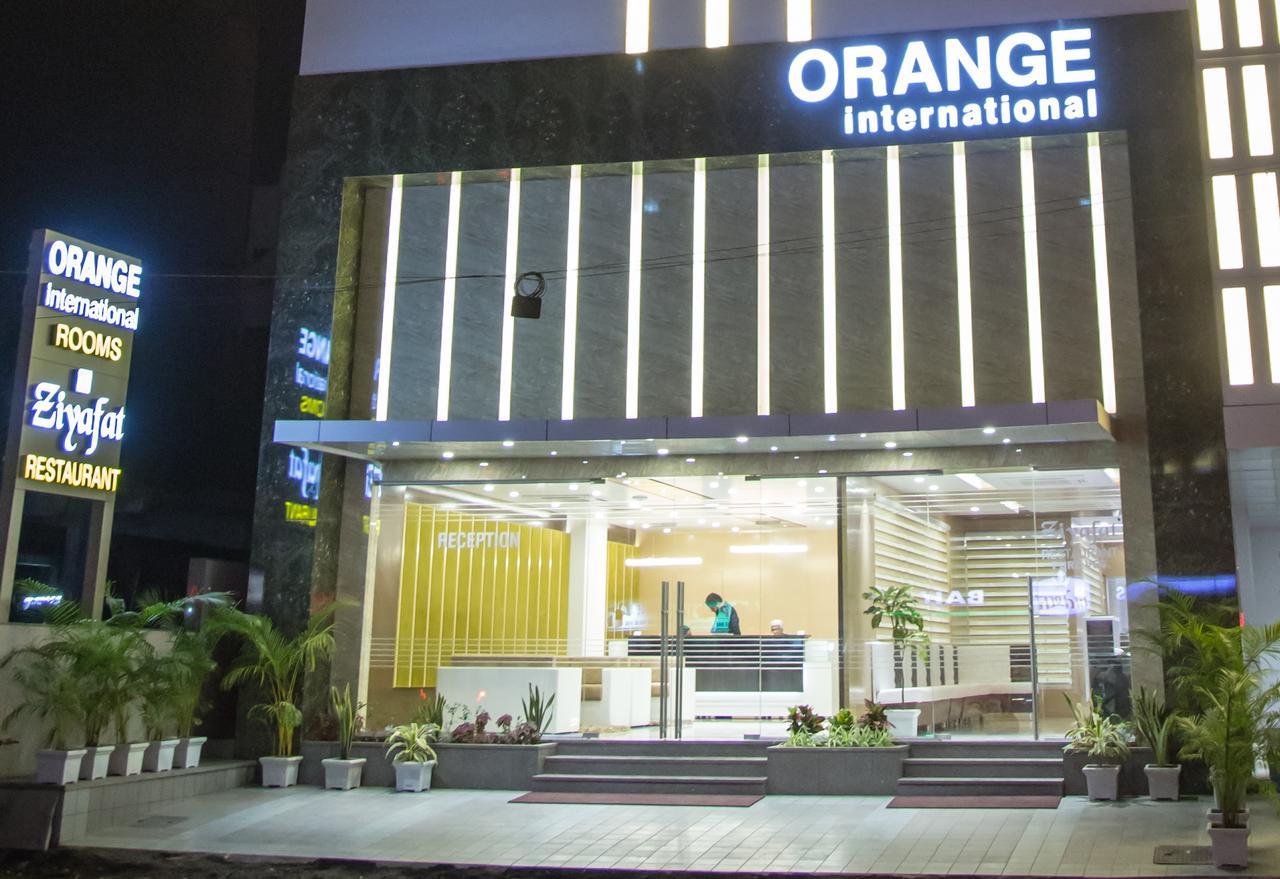 Hotel Orange International Surat Dış mekan fotoğraf